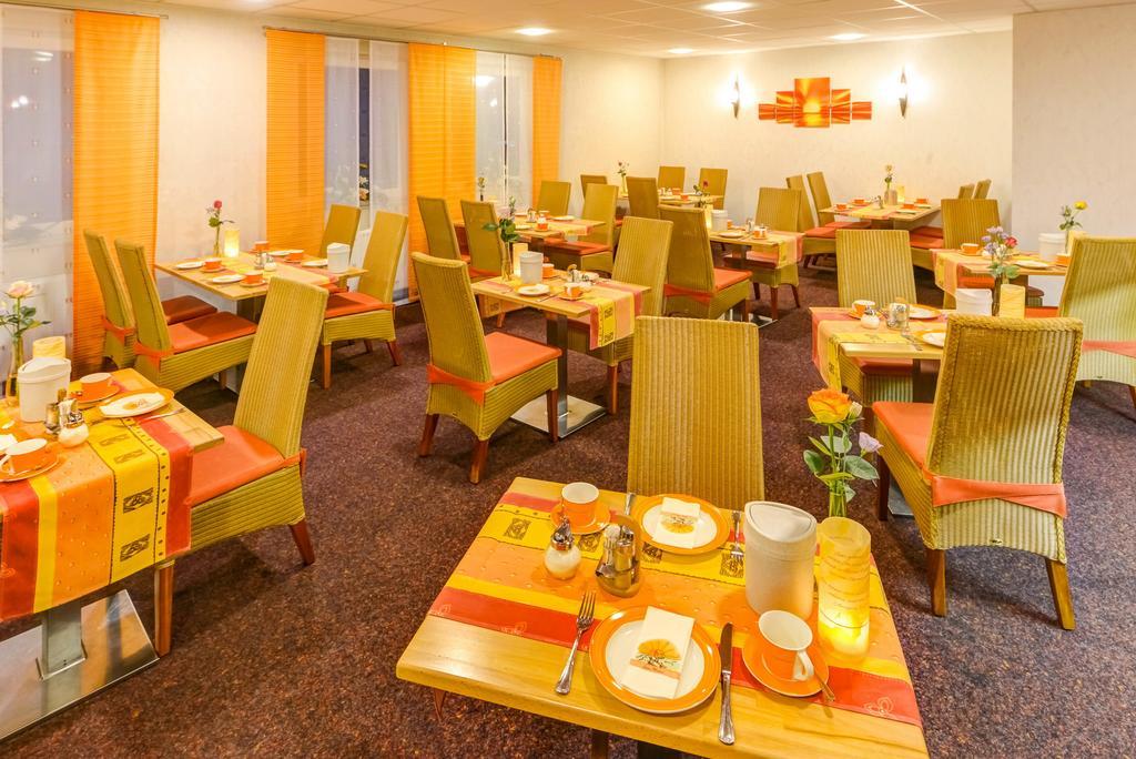 Hotel Restaurant Zum Werdersee Bremen Buitenkant foto