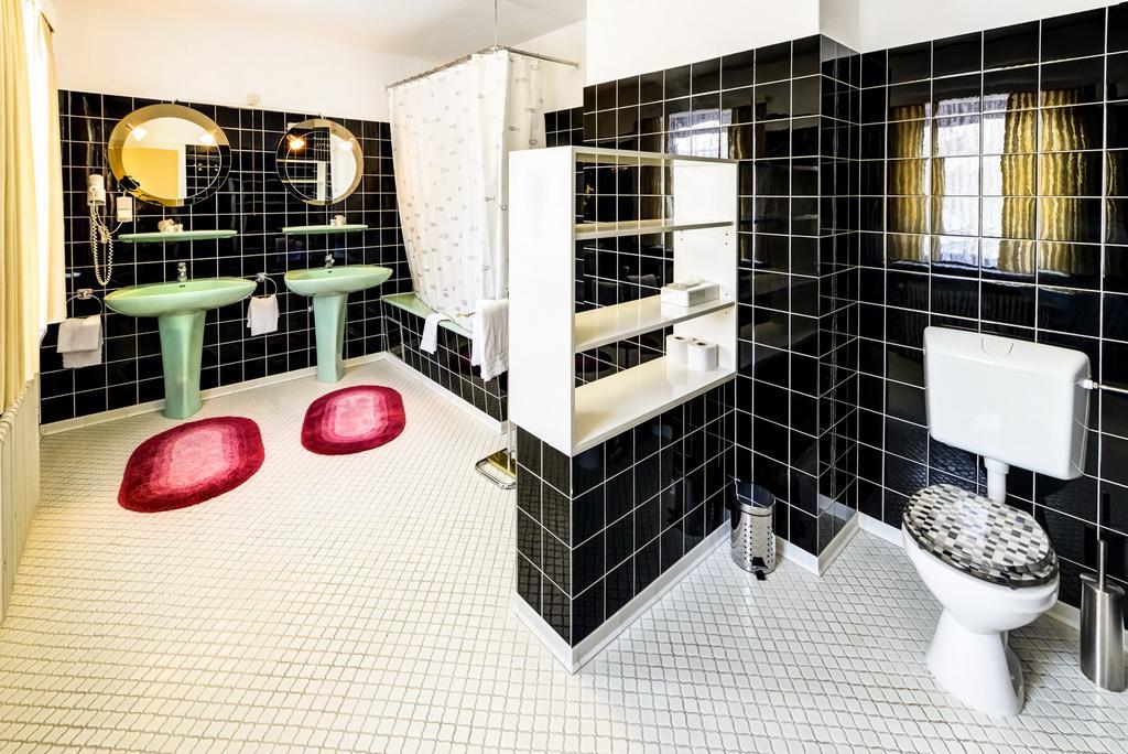 Hotel Restaurant Zum Werdersee Bremen Buitenkant foto