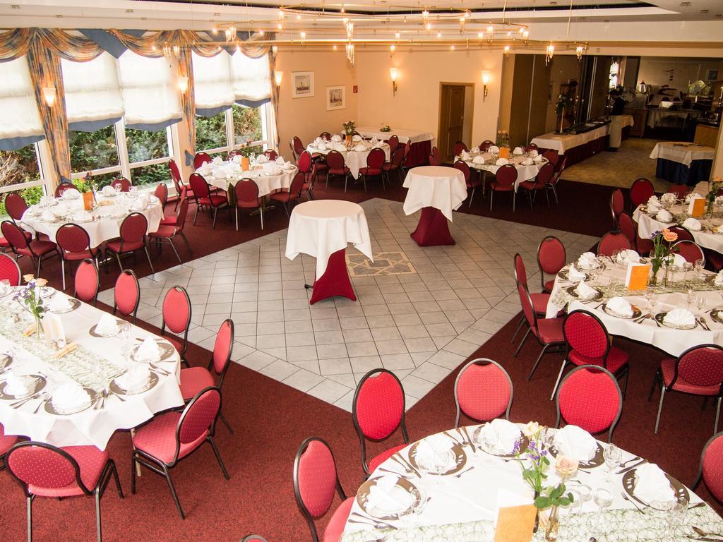 Hotel Restaurant Zum Werdersee Bremen Buitenkant foto