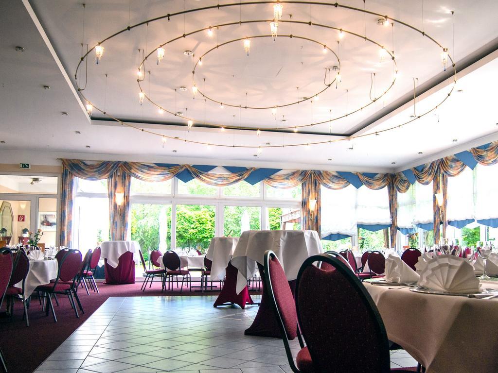 Hotel Restaurant Zum Werdersee Bremen Buitenkant foto