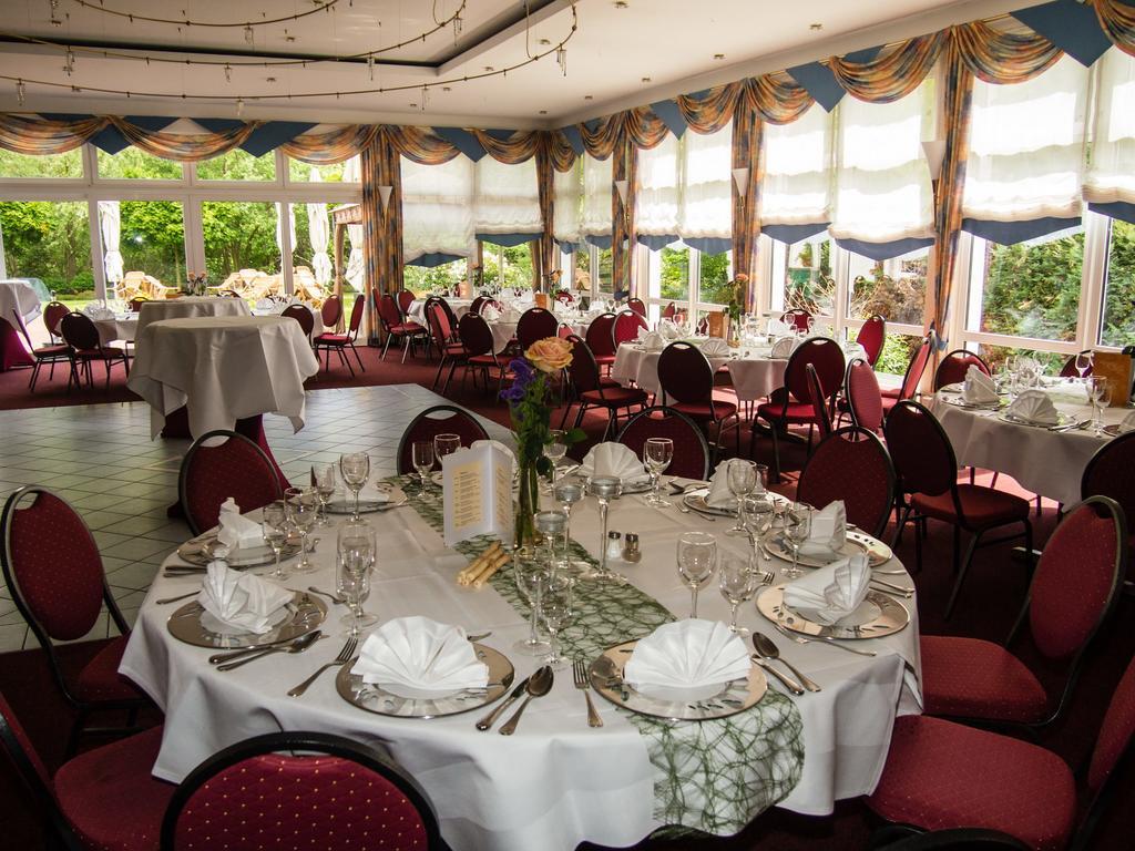 Hotel Restaurant Zum Werdersee Bremen Buitenkant foto