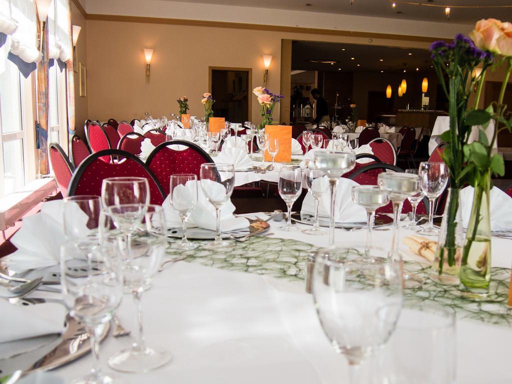 Hotel Restaurant Zum Werdersee Bremen Buitenkant foto