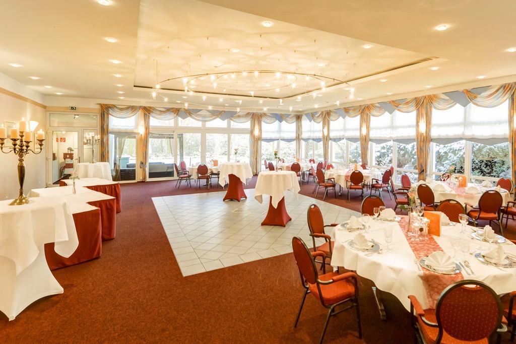 Hotel Restaurant Zum Werdersee Bremen Buitenkant foto